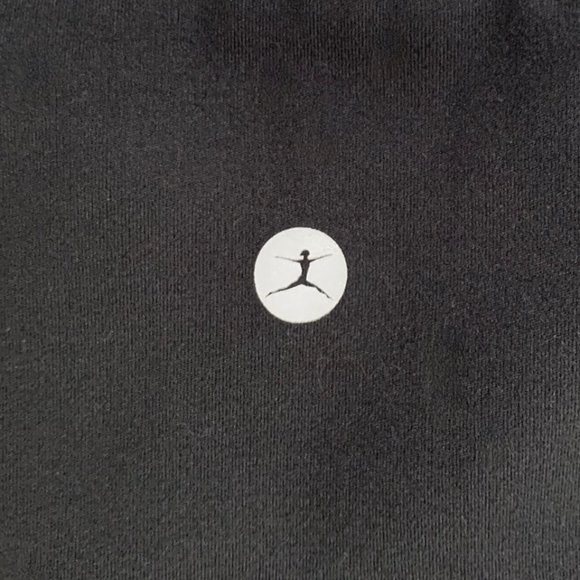 Danskin Cropped Leggings Black Medium with pockets - Picture 9 of 9